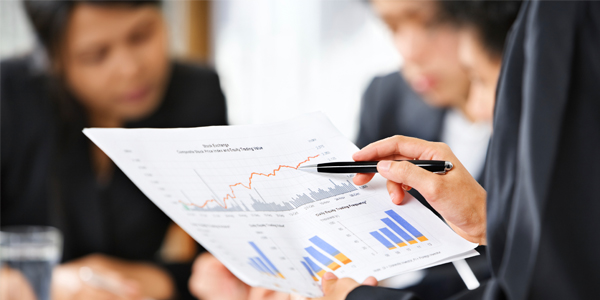 “Wait and See” Causes downturn in Recruiting